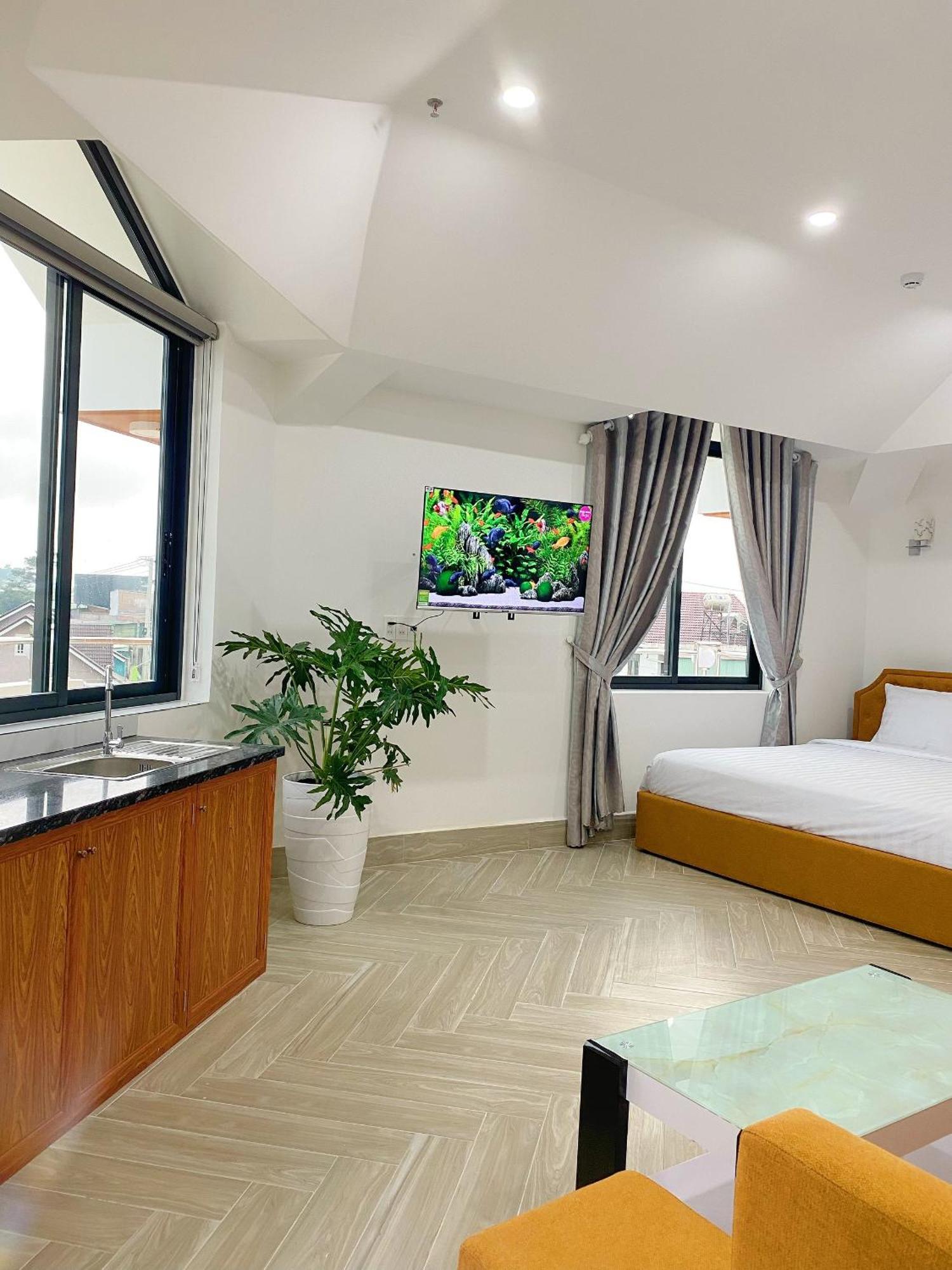 Khach San Anh Sang - Light House Hotell Dalat Eksteriør bilde