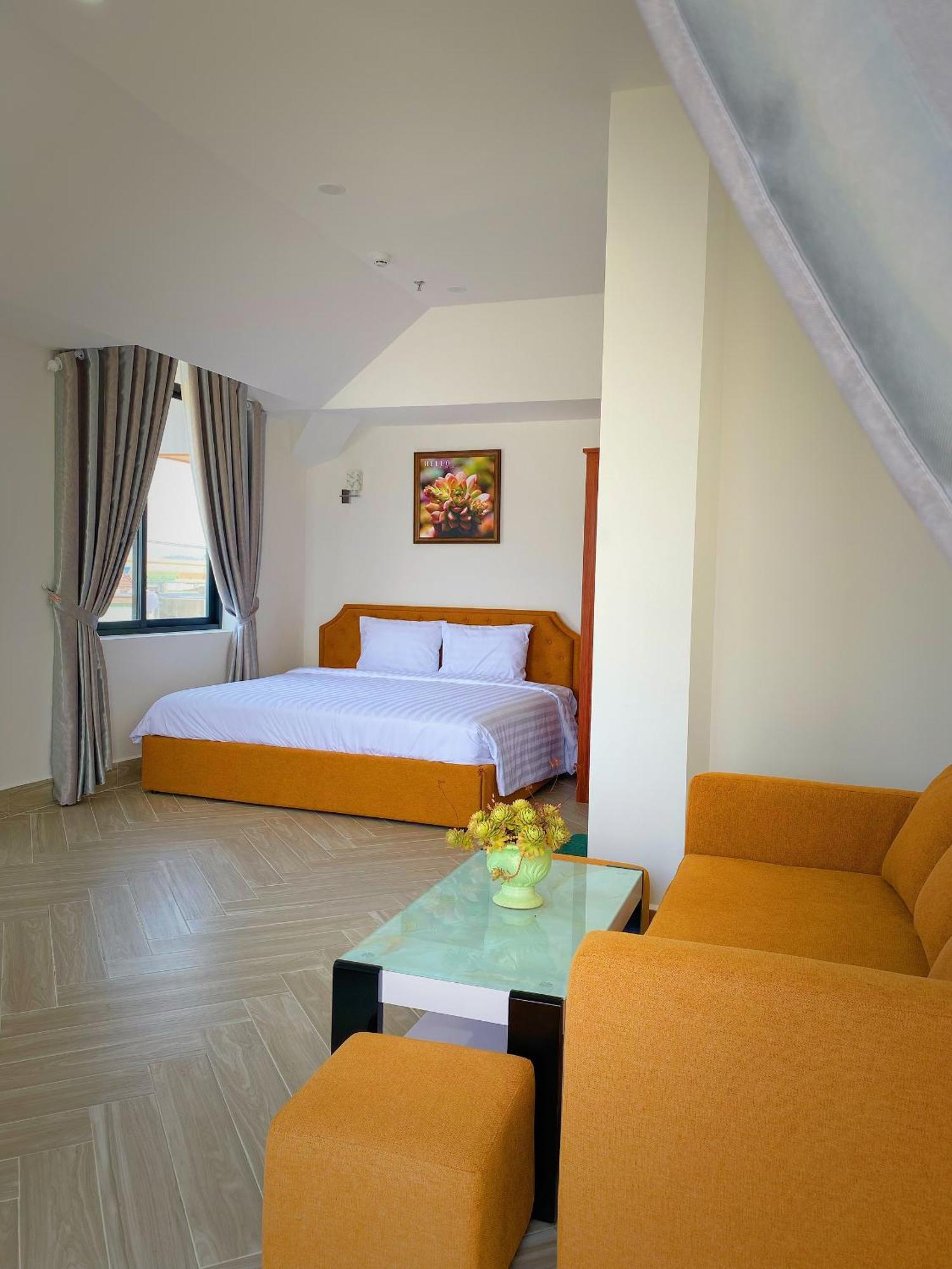 Khach San Anh Sang - Light House Hotell Dalat Eksteriør bilde